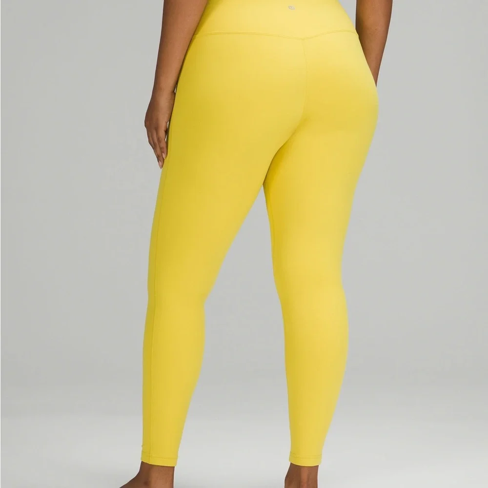 Lululemon align 28” size 6 - Picture 3 of 3
